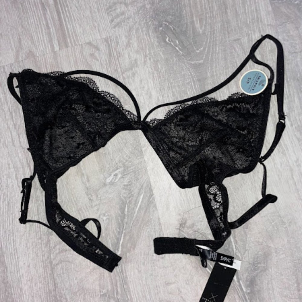 Black Bralette